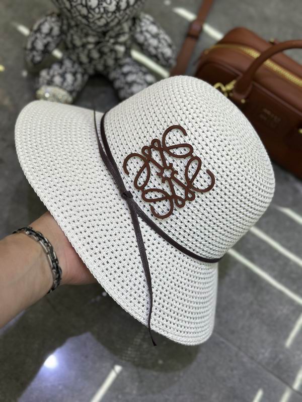 Loewe top hat dx (39)