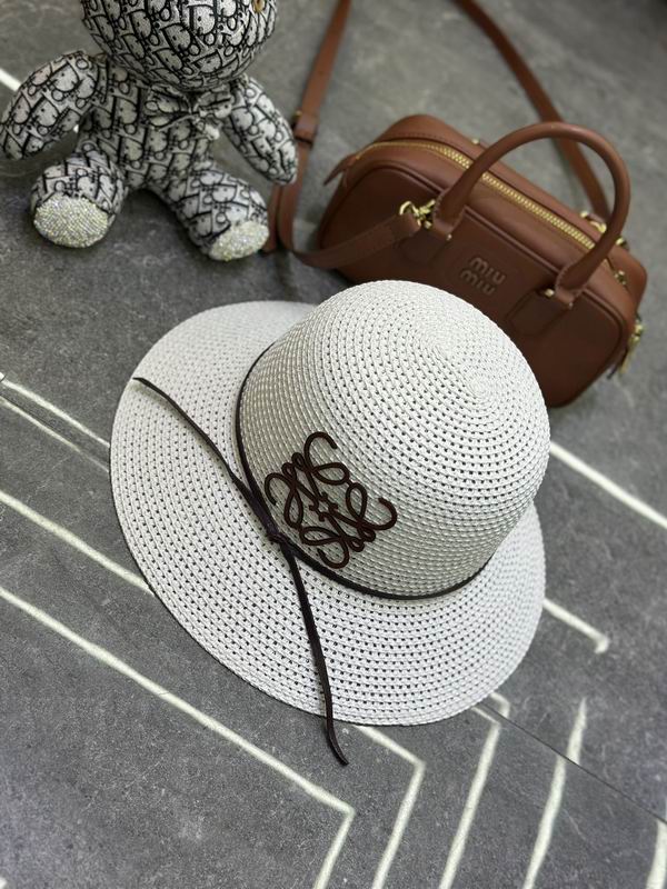 Loewe top hat dx (41)