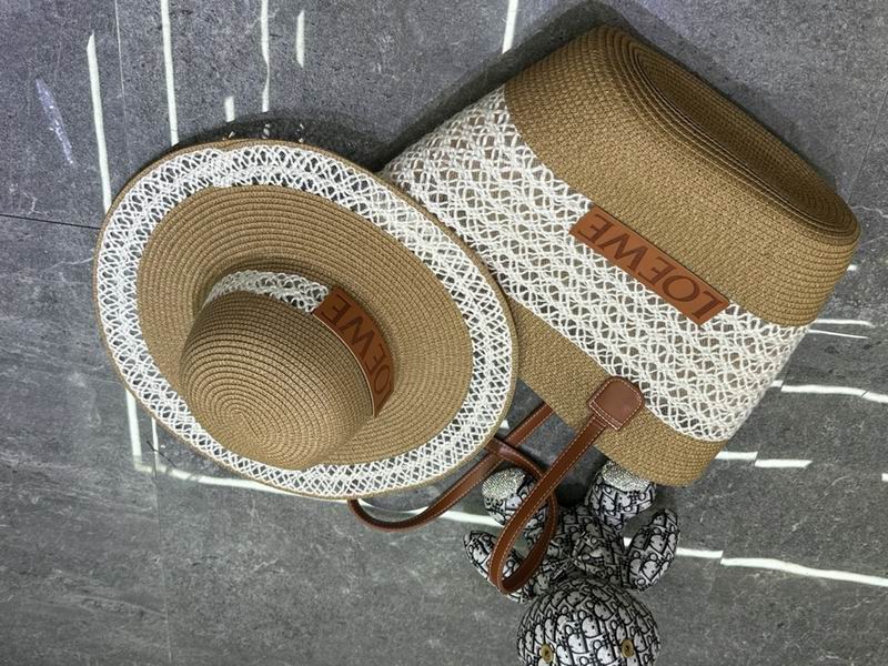 Loewe top hat dx (47)