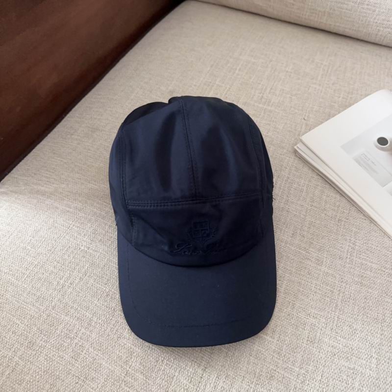 Loro Piana cap dx (1)