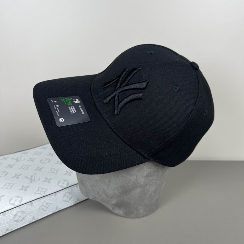 MLB NY cap dx (135)