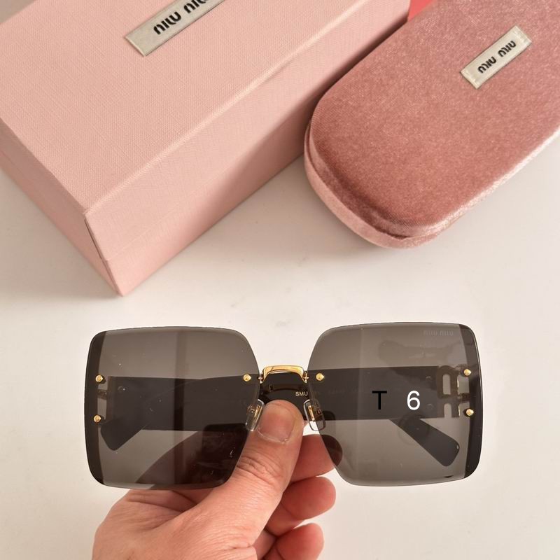 MiuMiu SMU78V 64 17-140 e03