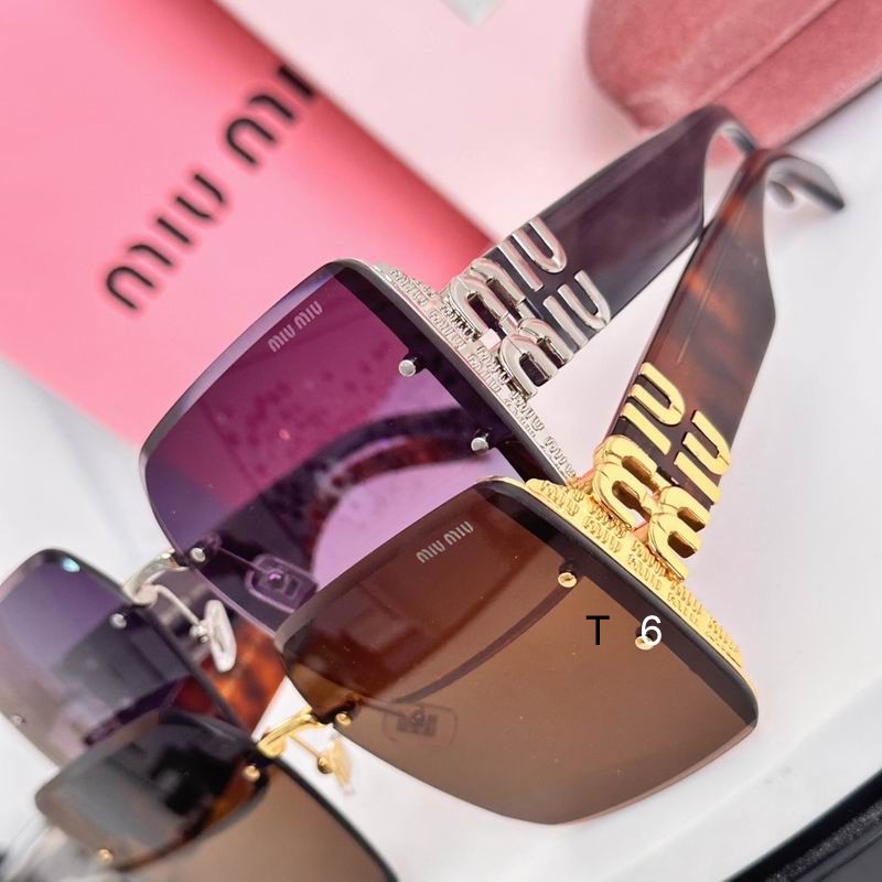 MiuMiu SMU78V 64 17-140 e08