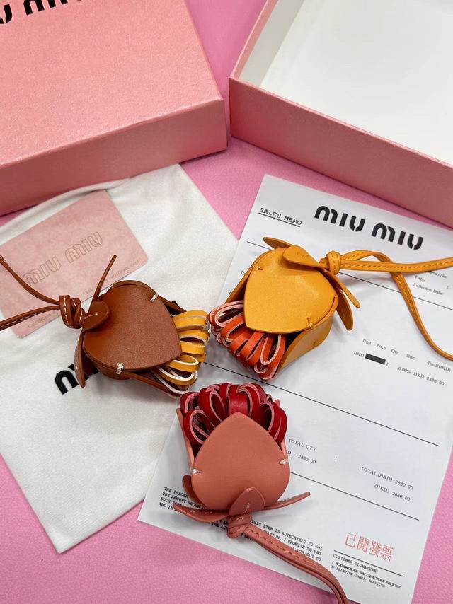 Miumiu Keyring 12lyh01 (8)