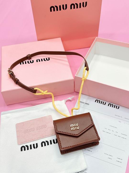 Miumiu Keyring 12lyh10 (1)