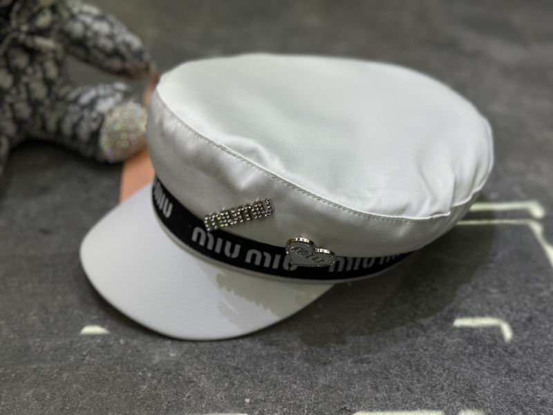 Miumiu cap dx (4)