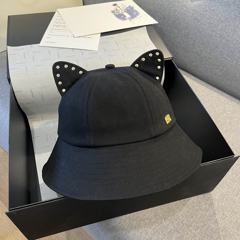 Miumiu hat dx (16)