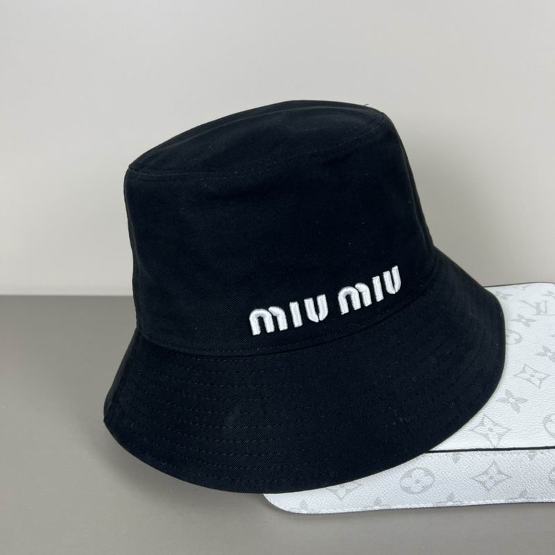 Miumiu hat dx (5)