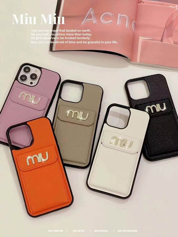 Miumiu iphone 16Pro max (1)