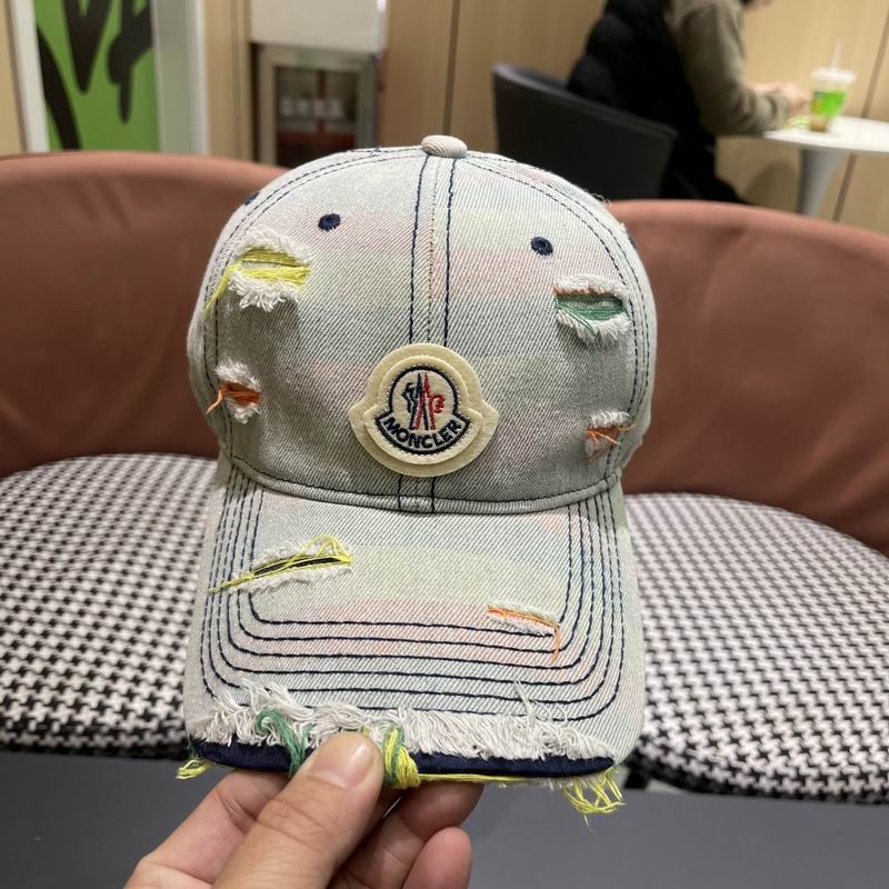 Moncler cap (27)