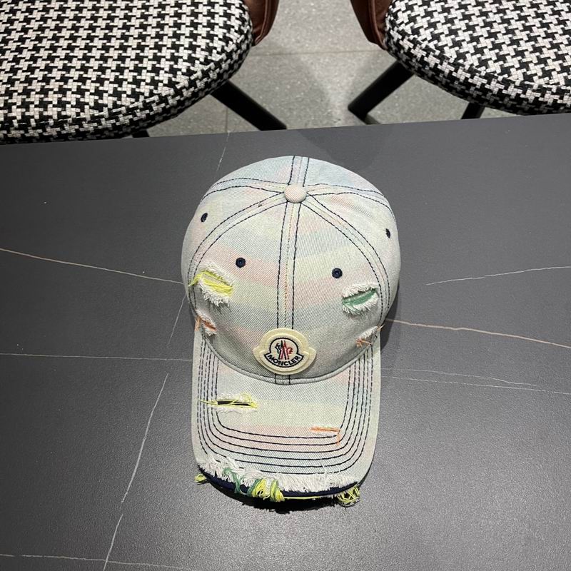 Moncler cap (30)