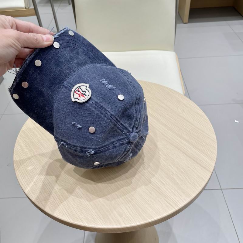 Moncler cap (34)