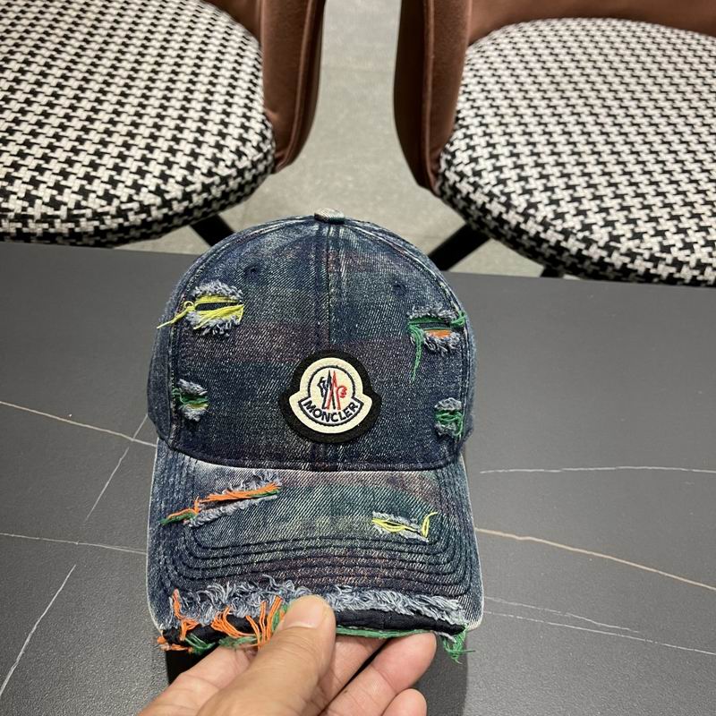 Moncler cap (40)