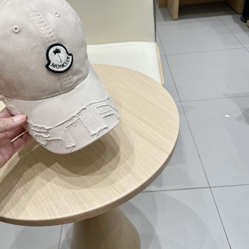 Moncler cap (7)