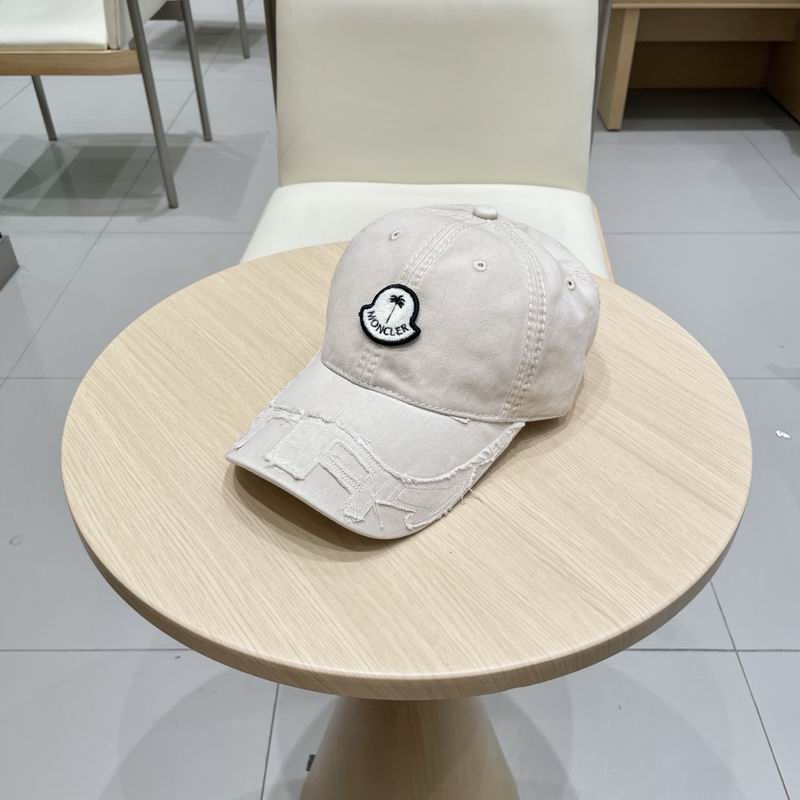 Moncler cap (9)