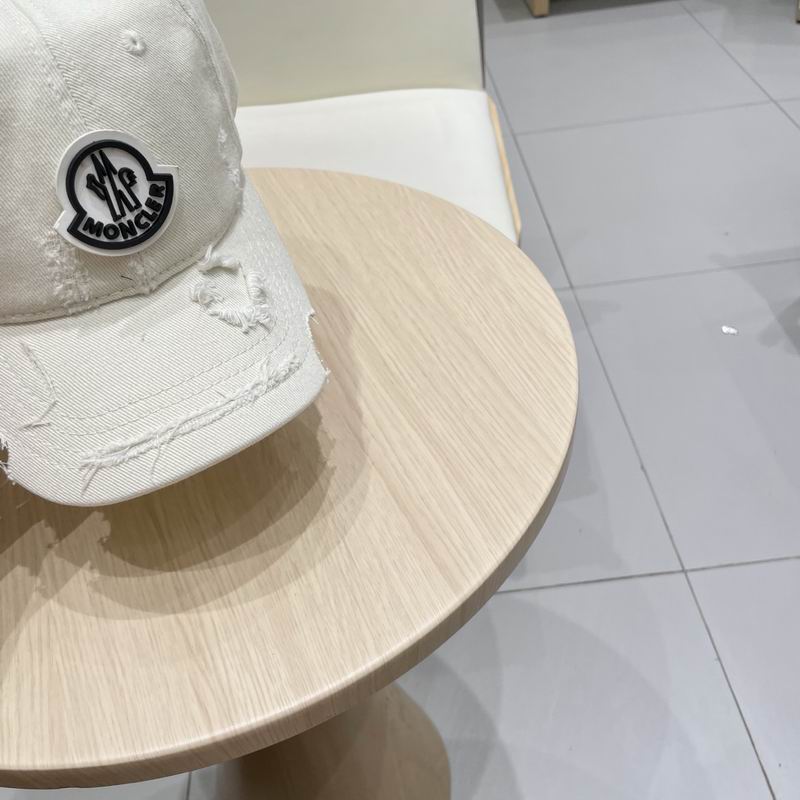 Moncler cap (90)