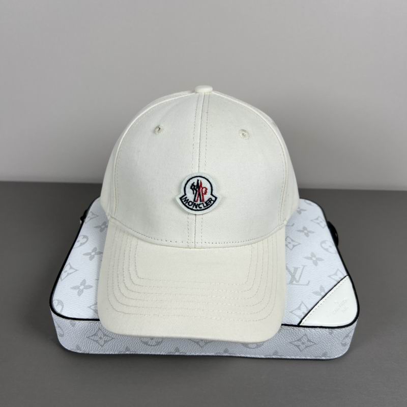 Moncler cap dx (22)