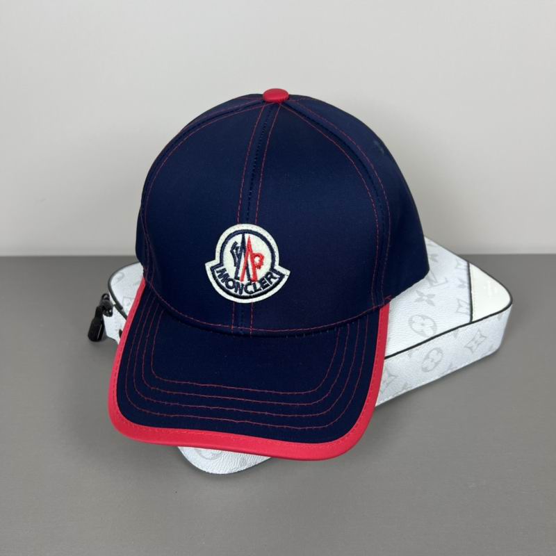 Moncler cap dx (30)