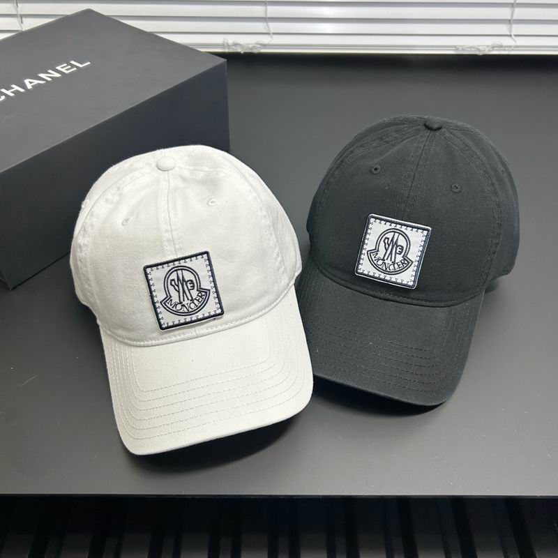 Moncler cap dx (4)