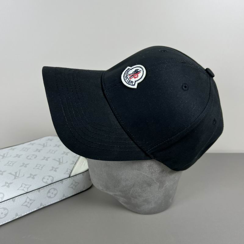 Moncler cap dx (8)