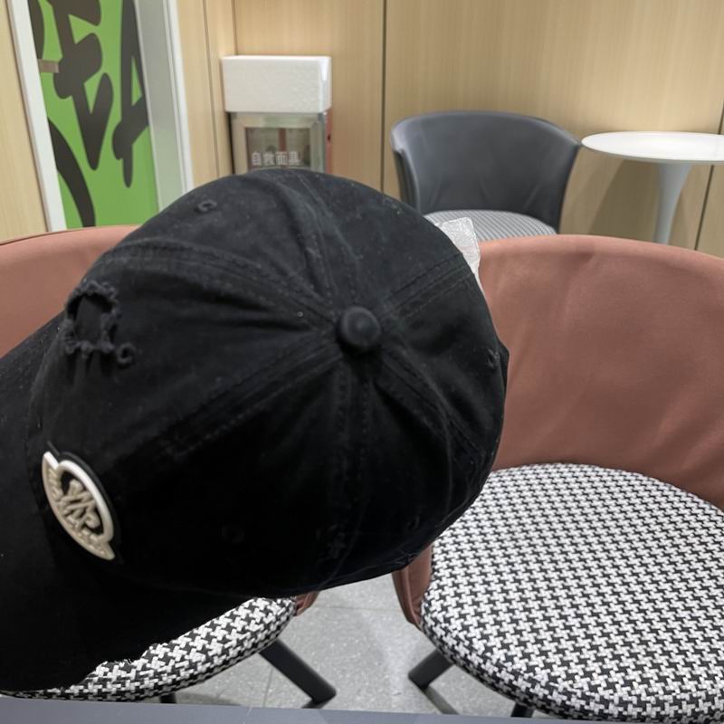 Moncler hat (104)