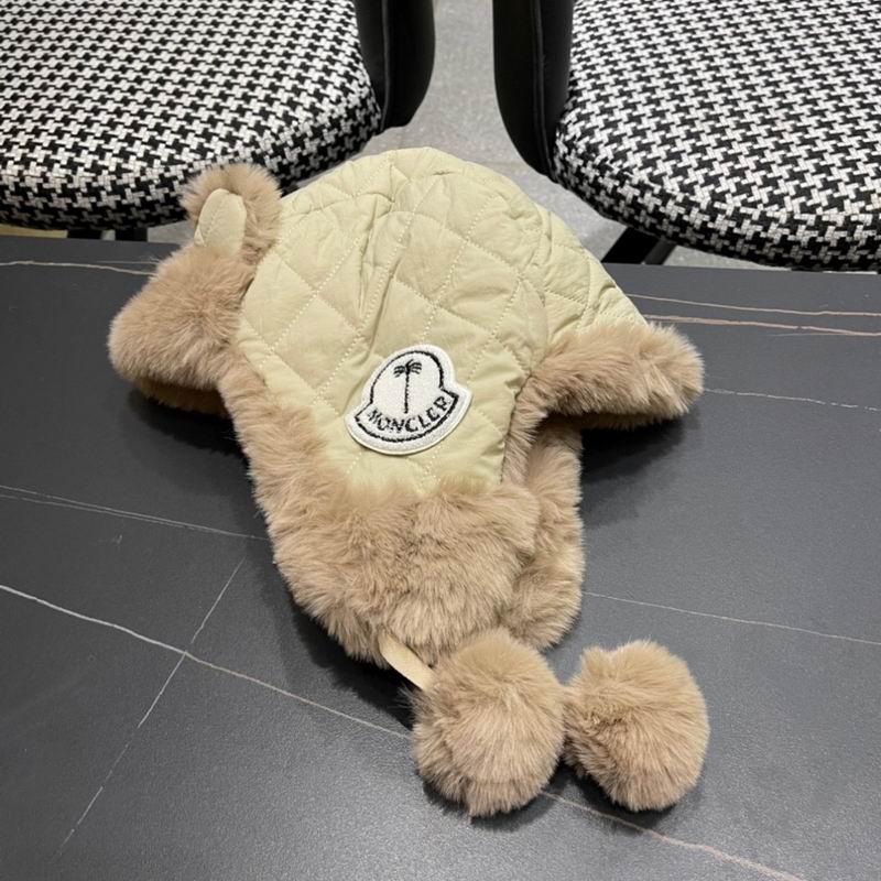 Moncler hat (4)