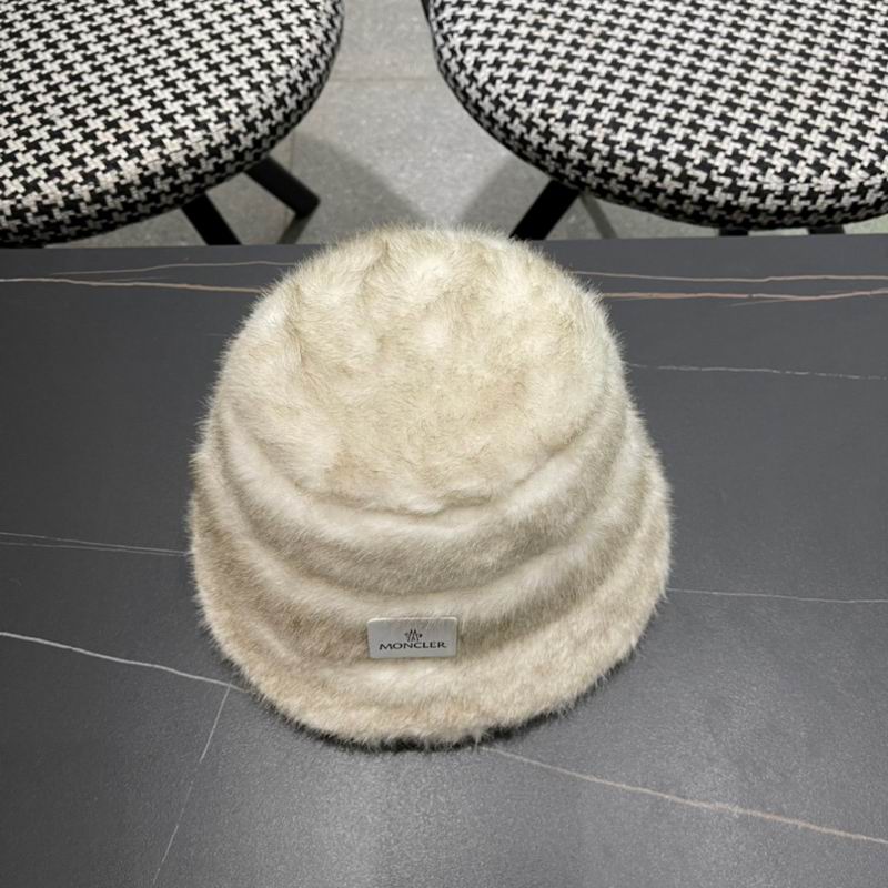 Moncler hat (8)