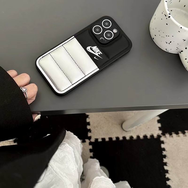 Nike iphone 11-16Pro max (2)