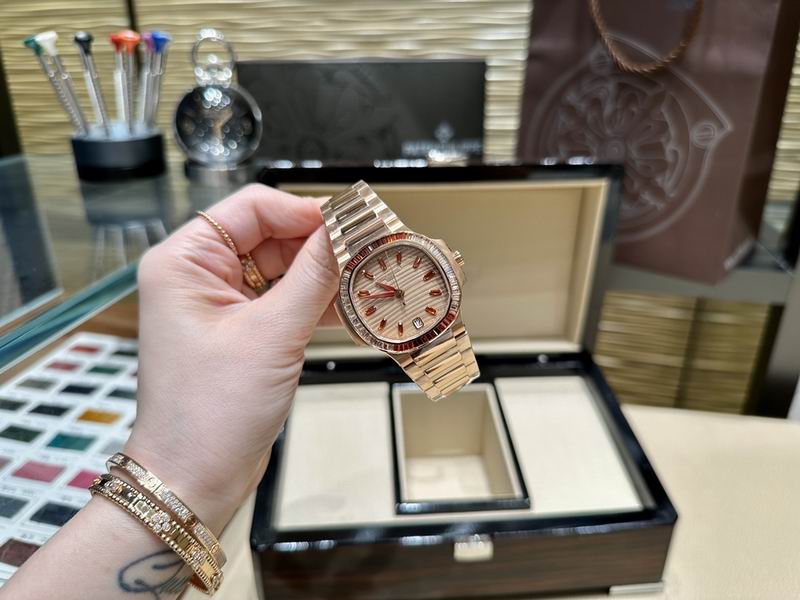 Patek Philippe 35.2mm 04 (8)