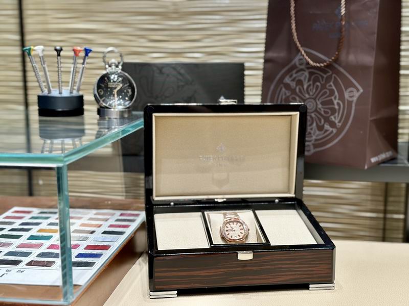 Patek Philippe 35.2mm 04 (9)