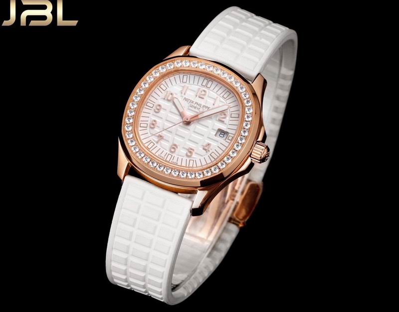 Patek Philippe 35.6mm 17 (26)