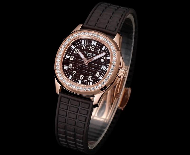 Patek Philippe 35.6mm 17 (35)