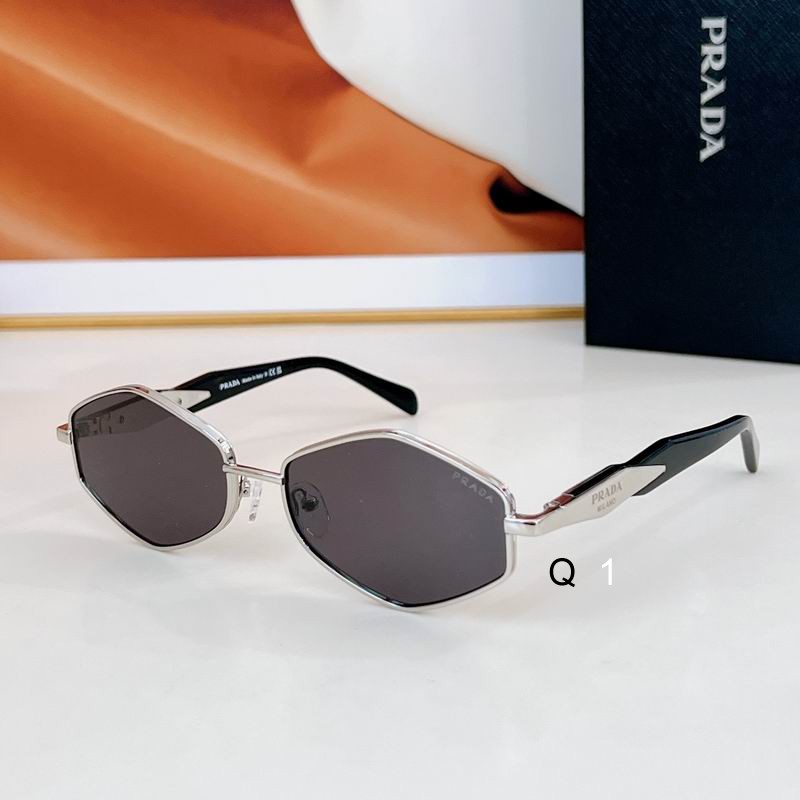 Prada 221Z 60 18-125 a05