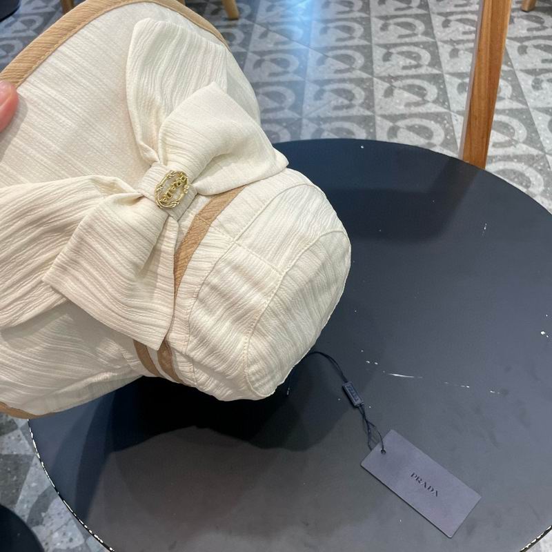 Prada Hat (109)