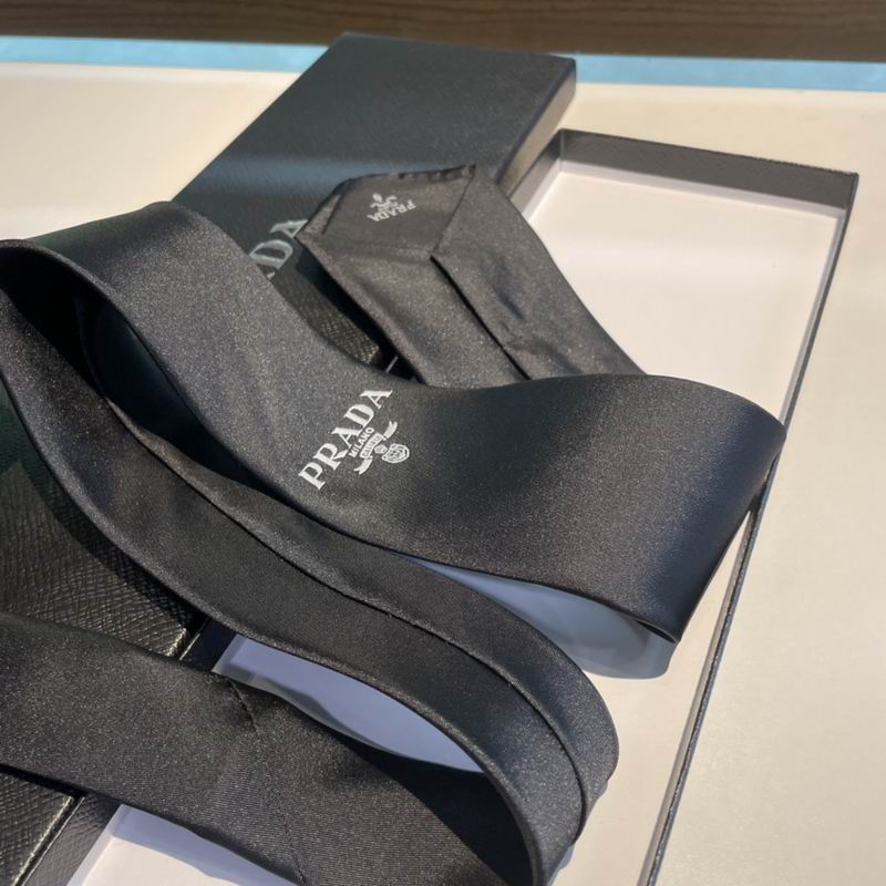 Prada Tie hm (3)
