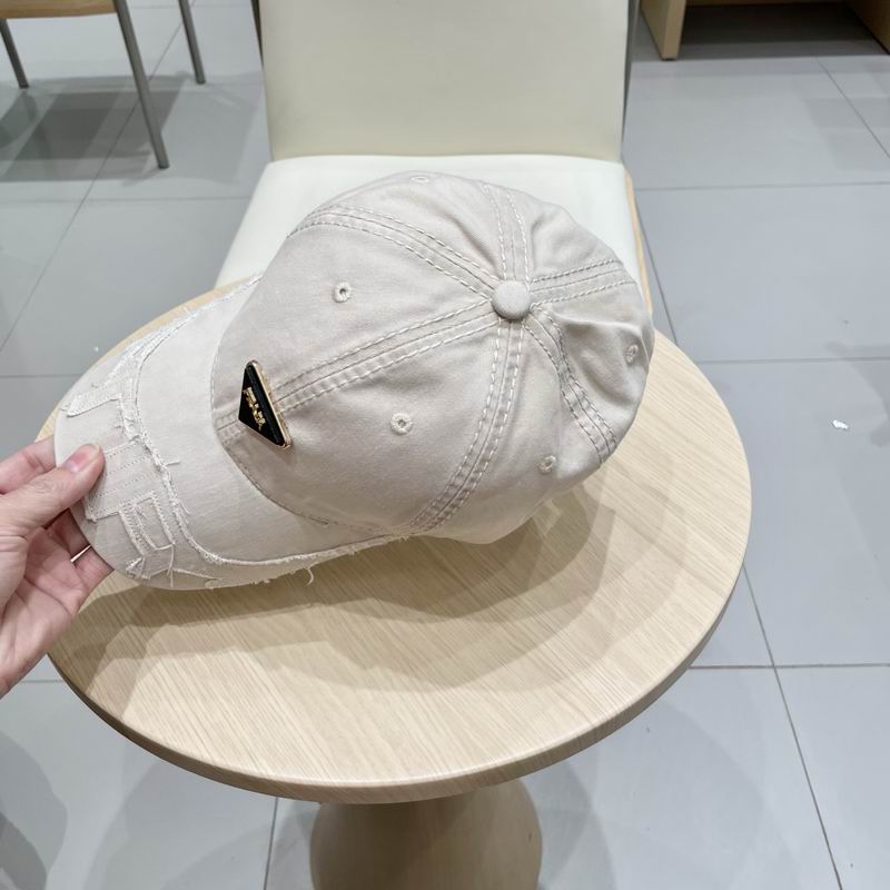 Prada cap (45)