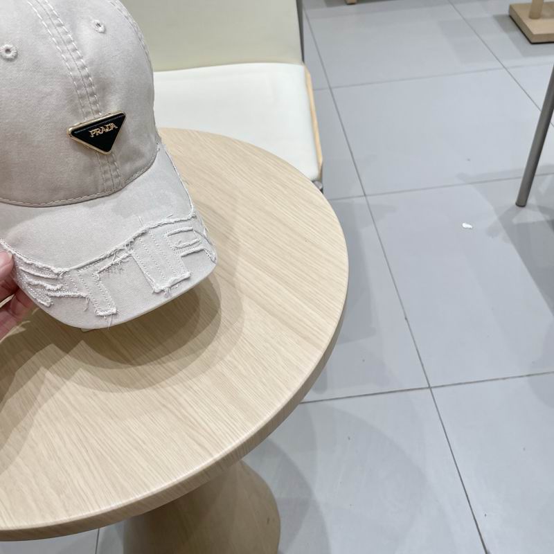 Prada cap (47)