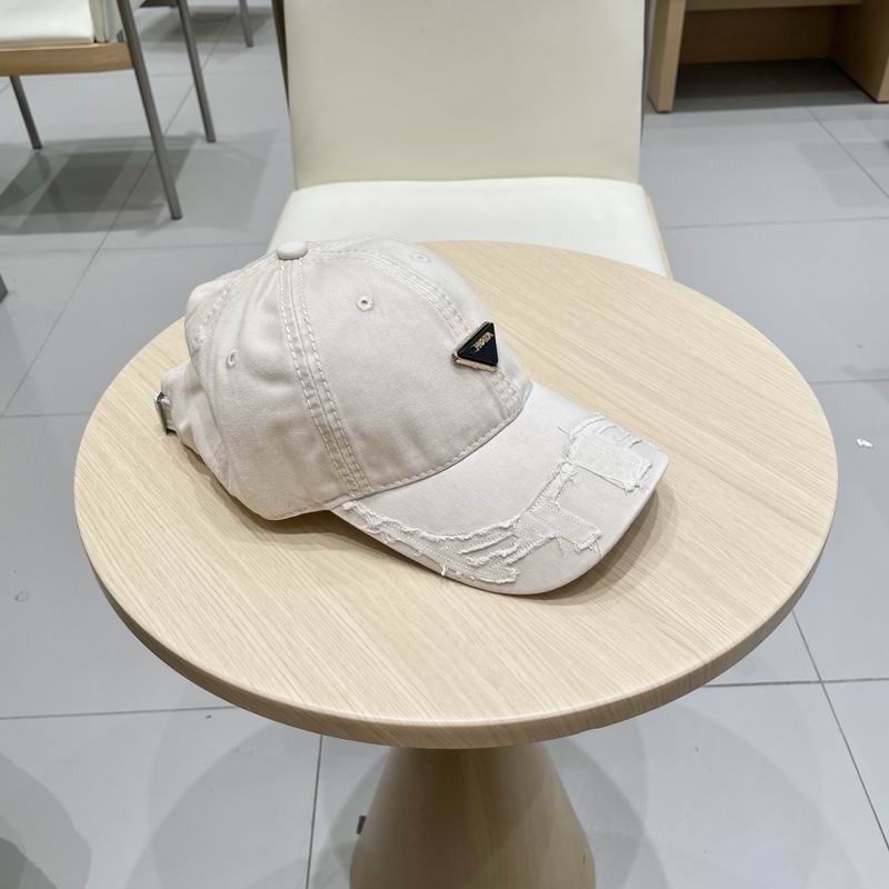 Prada cap (48)