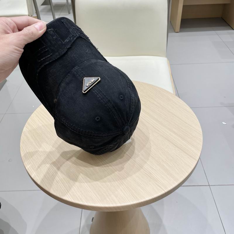 Prada cap (53)
