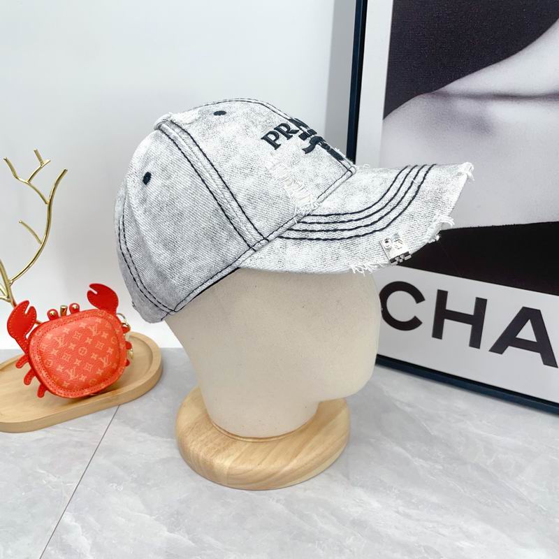 Prada cap dx (106)