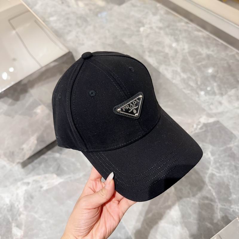 Prada cap dx (36)
