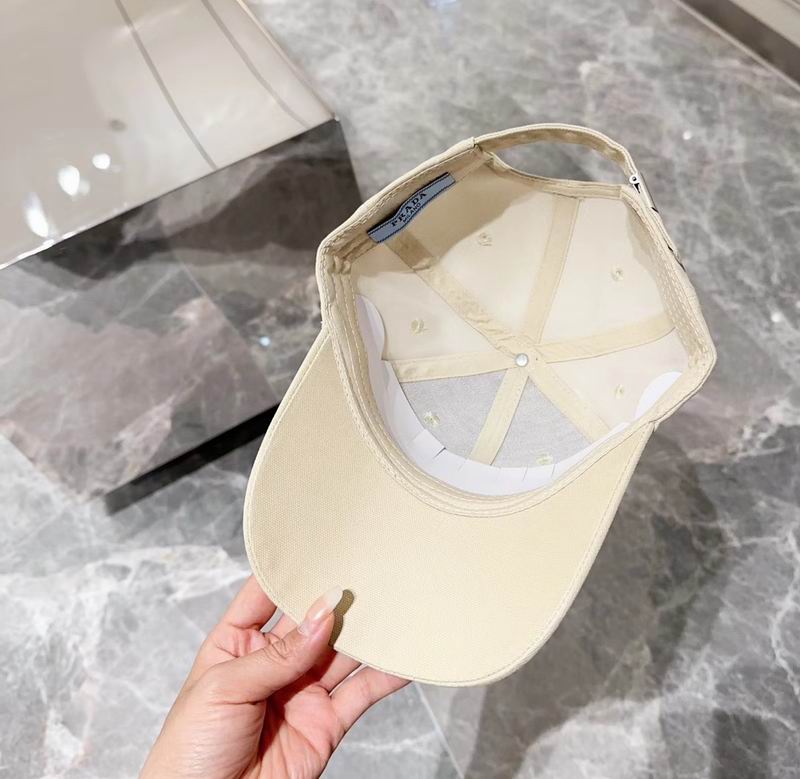 Prada cap dx (37)