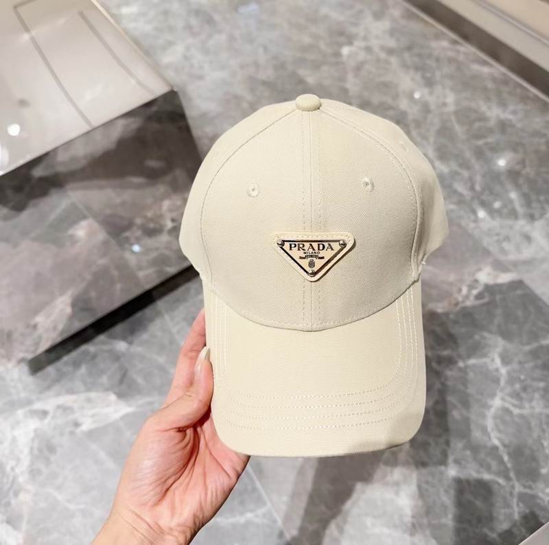 Prada cap dx (45)