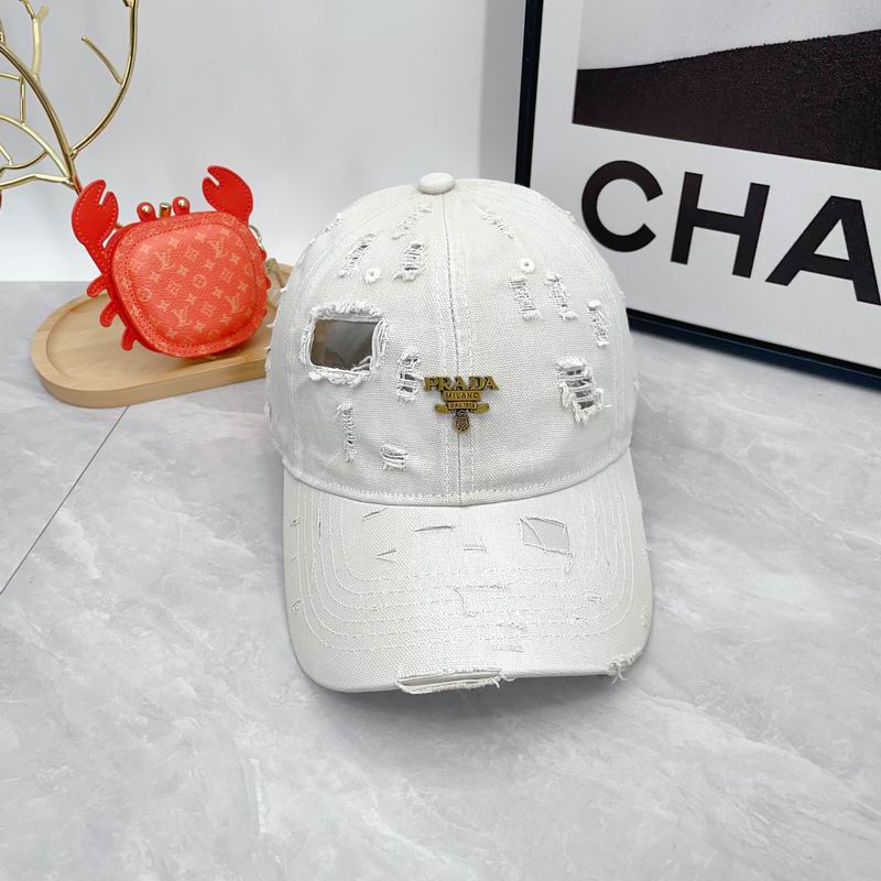 Prada cap dx (50)