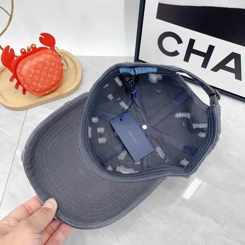 Prada cap dx (56)