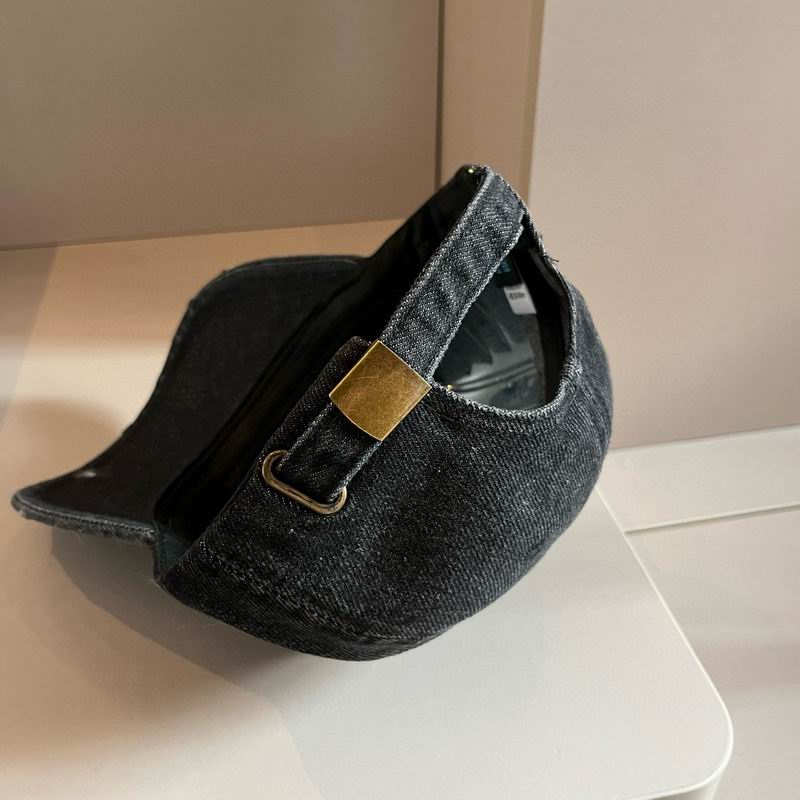 Prada cap dx (61)