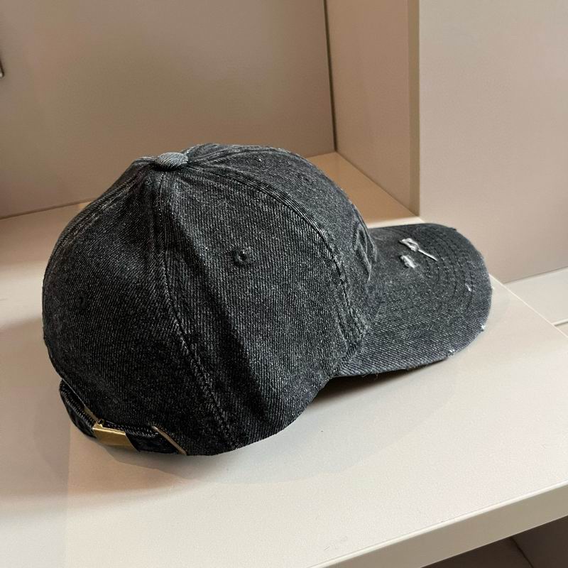 Prada cap dx (66)