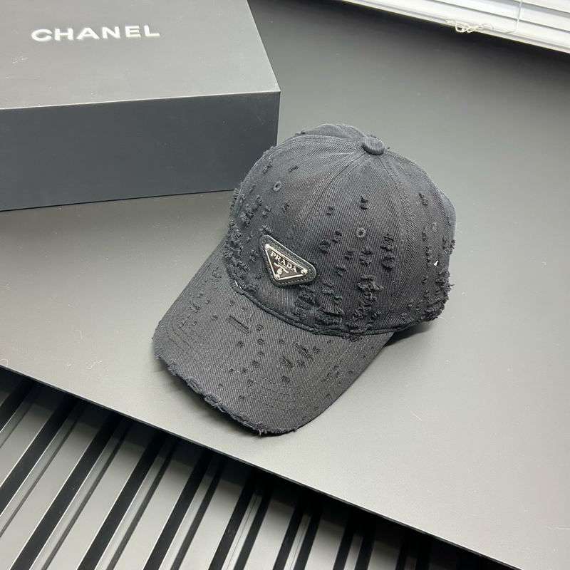 Prada cap dx (8)