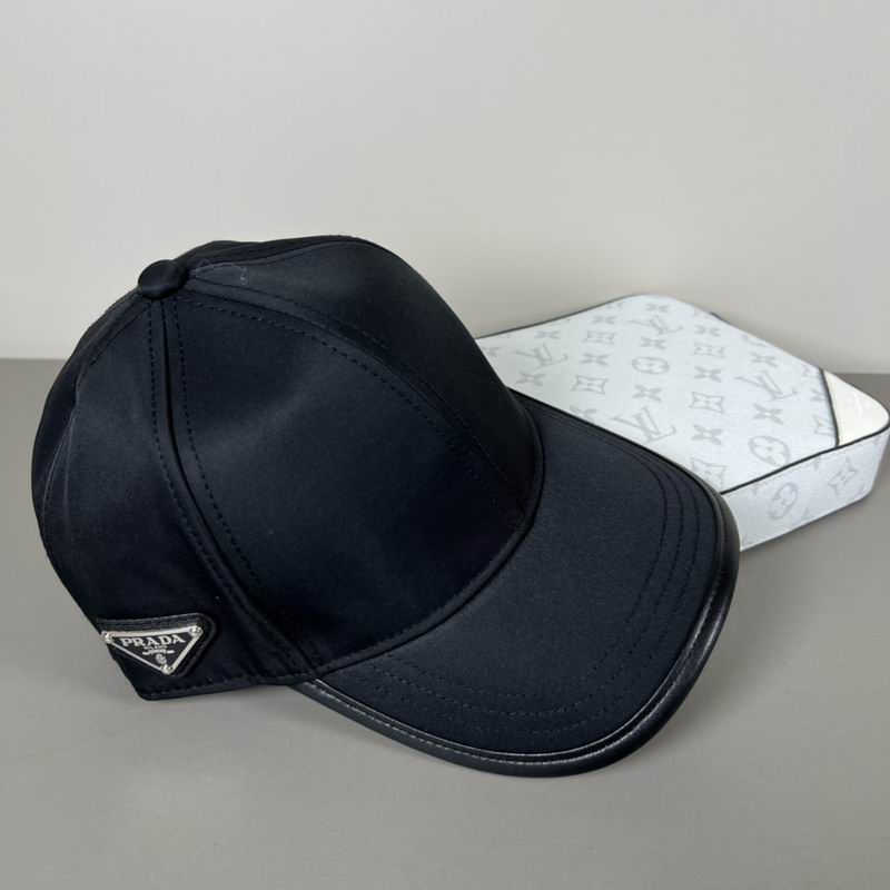 Prada cap dx (8)
