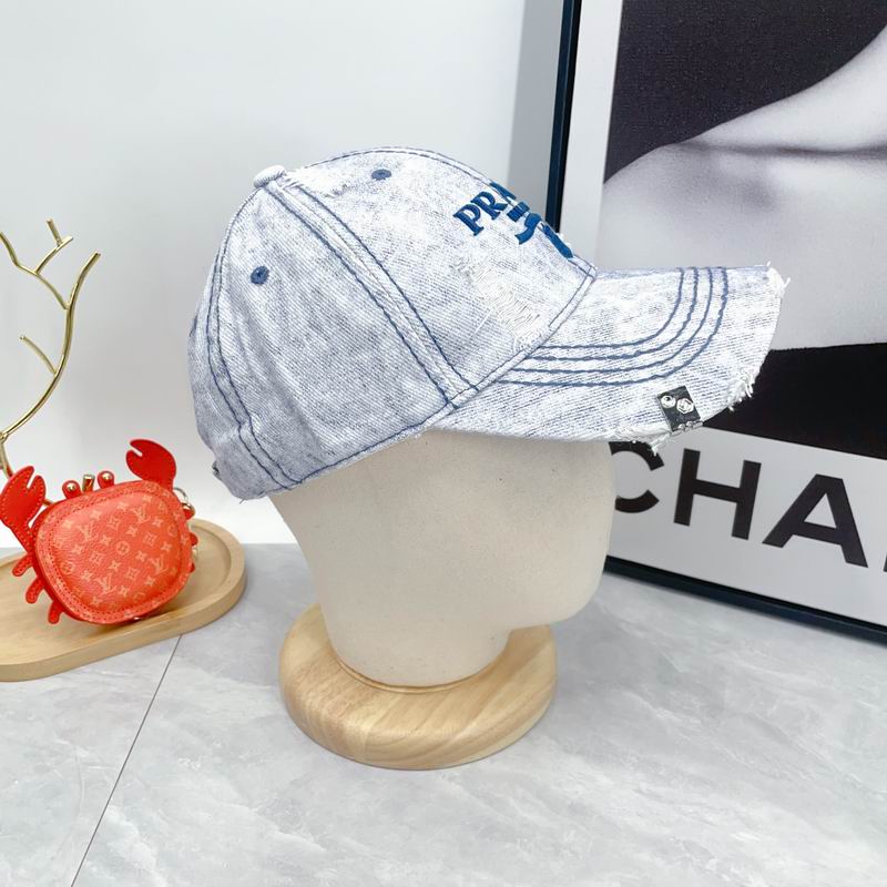 Prada cap dx (80)